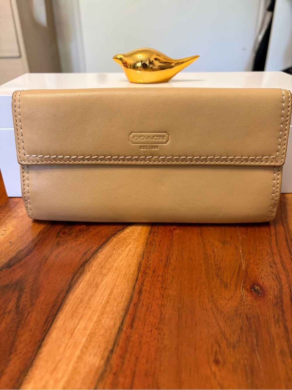 Vintage COACH Tan Leather Continental Wallet